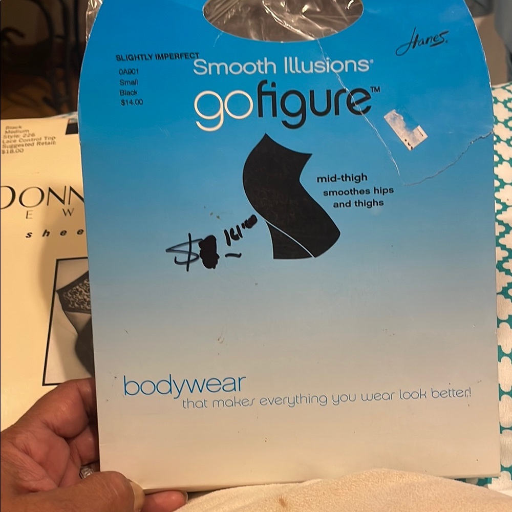Hanes Black GoFigure Bodywear